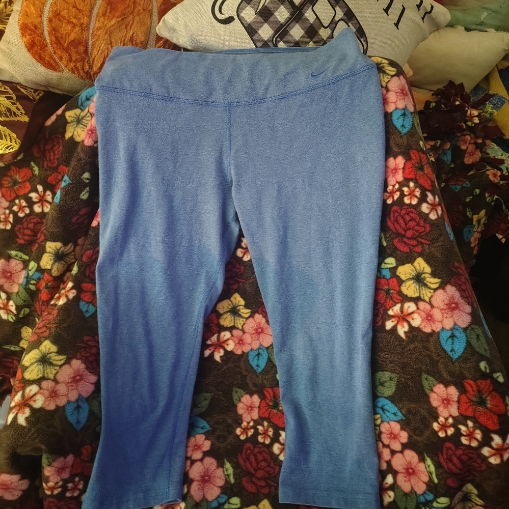 Nike Capri Leggings